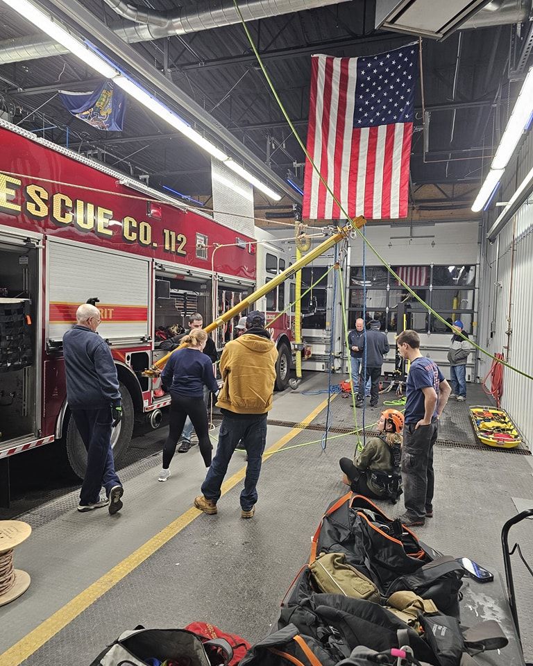 Paratech stabilization strut training